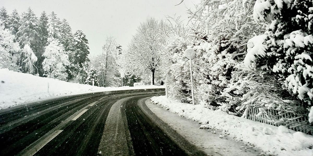 15 Cheap Places to Travel in December for Sunshine, Snow & Savings