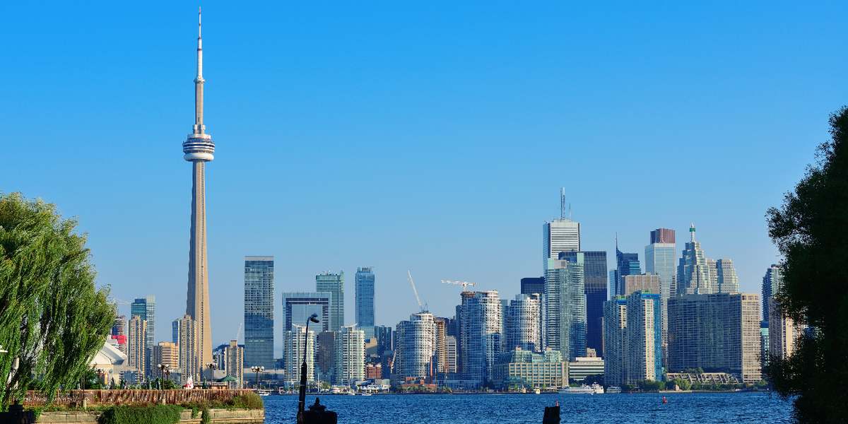 Will My Phone Work in Canada? Here's What to Know