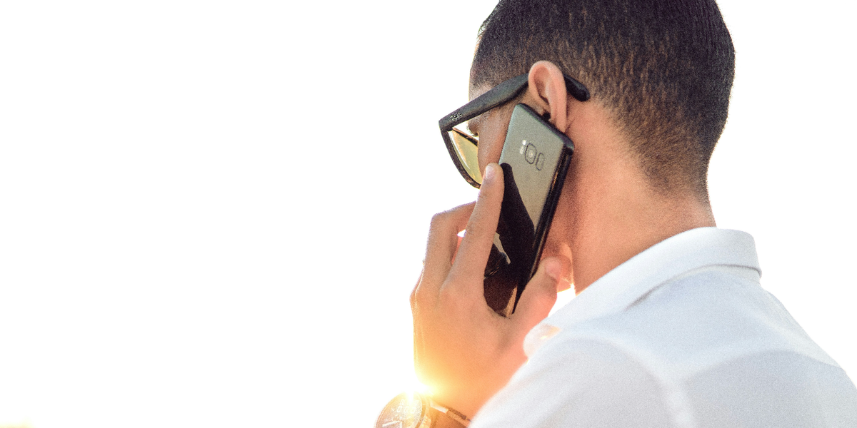 How to Call a Phone from the Internet Without Extra Fees?