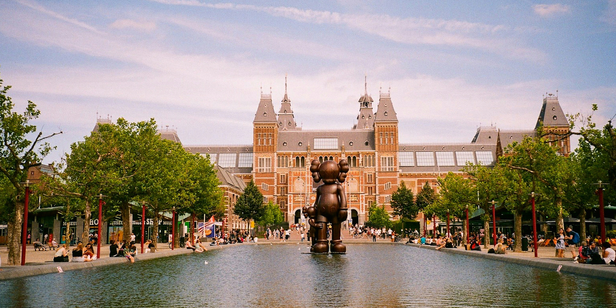Best Time to Visit Amsterdam: Weather, Festivals & Crowds