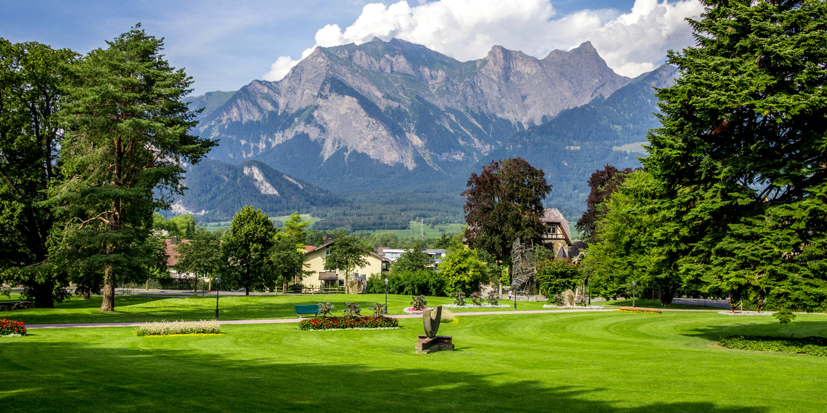 Best eSIM App for Europe: Why Jetpac Is the Top Choice