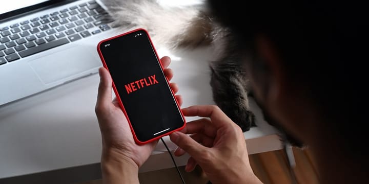 How Much Data Does Netflix Use? Tips to Save Data While Streaming
